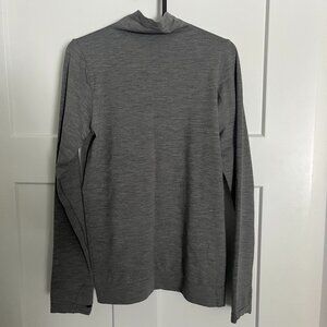 Athleta Remarkawool Turtleneck, Light Grey Heather, M